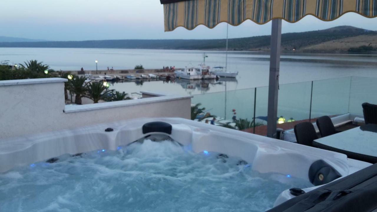 Luxury Apartment By The Sea With Private Whirlpool And Terrace 50M2 Posedarje Luaran gambar